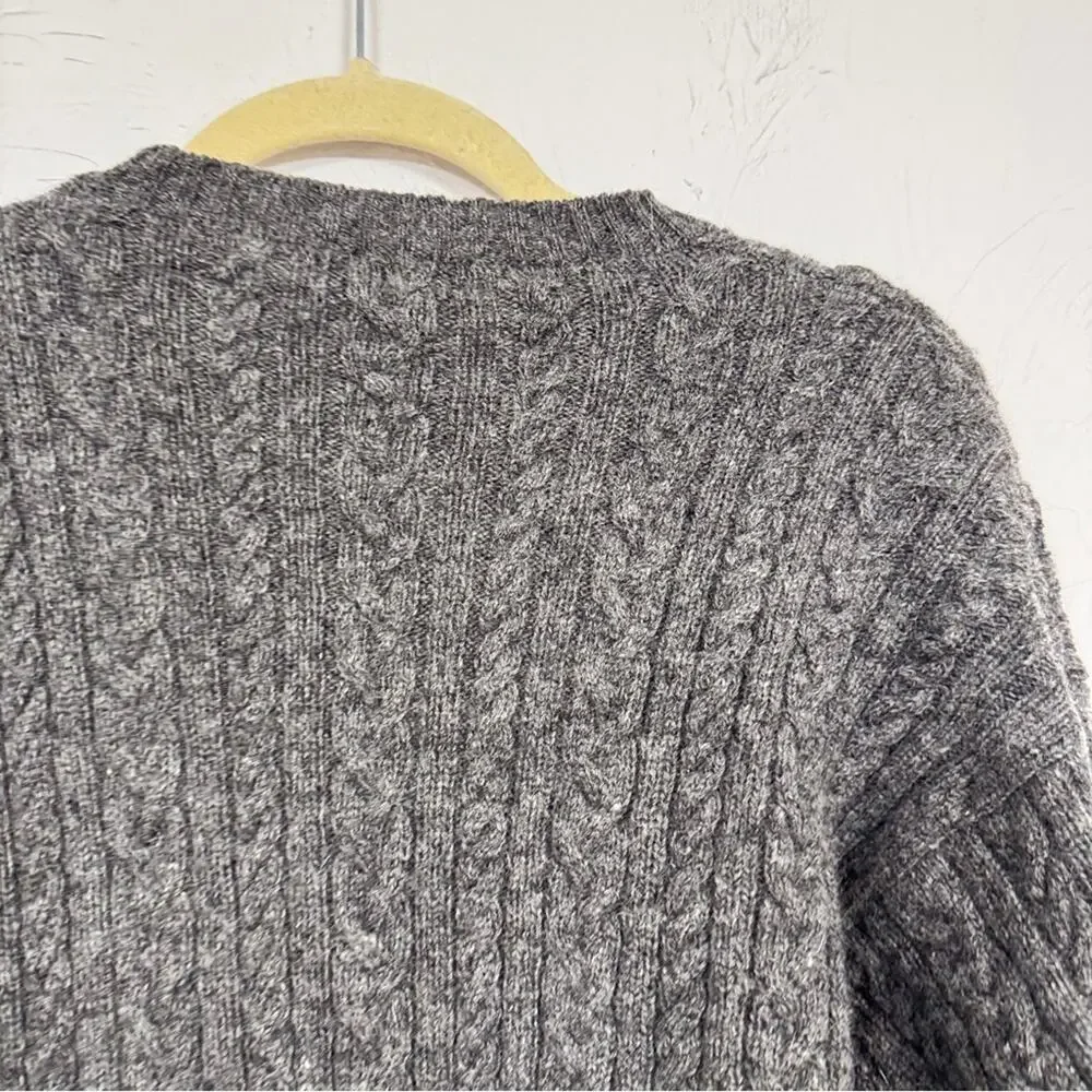 J Crew Vintage Wool Grey Cable Knit Crew Neck Sweater Men’s L Preppy Old Money
